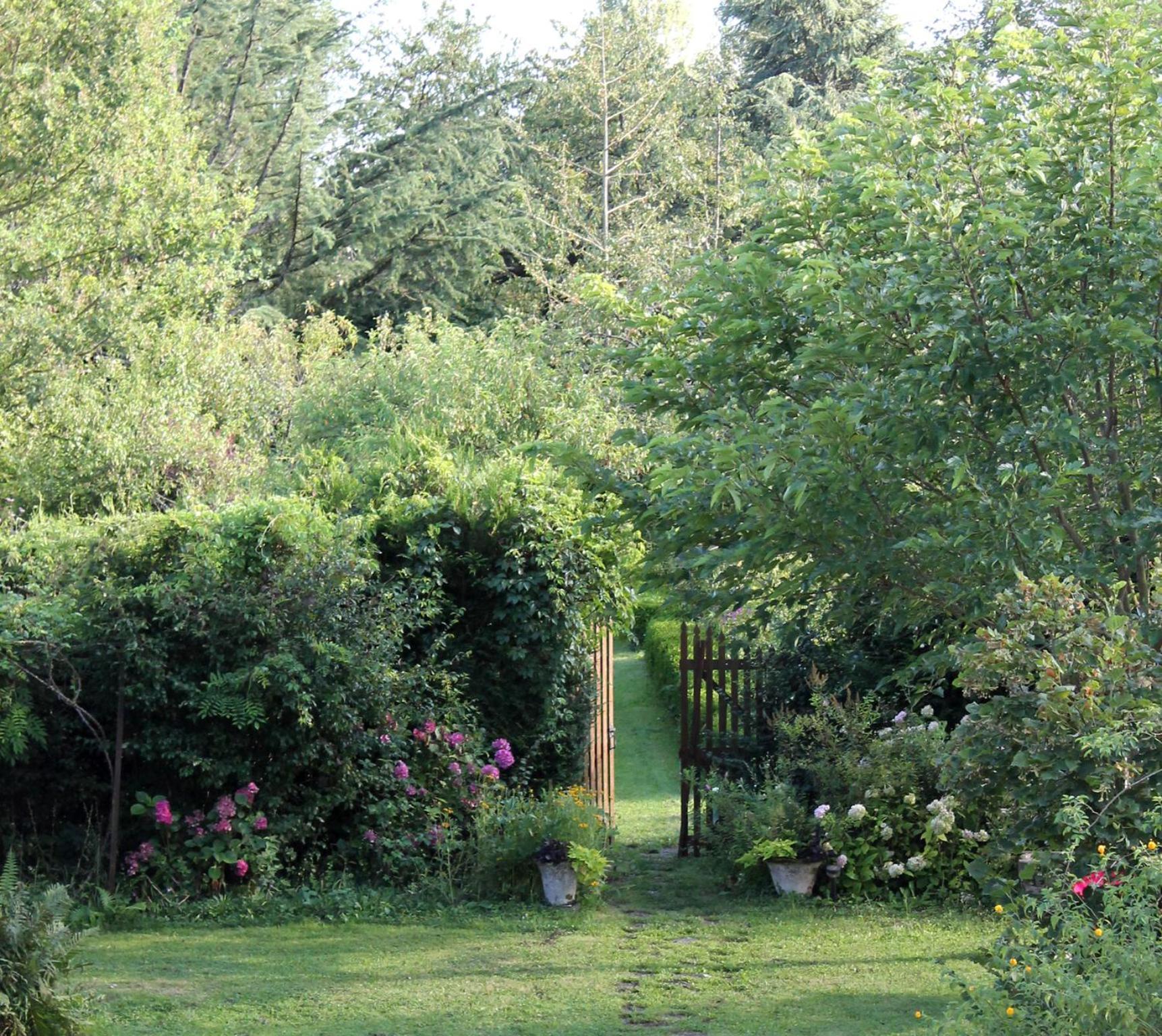 Chambres D'Hotes La Distillerie B&B Saint-Germain-du-Bois エクステリア 写真