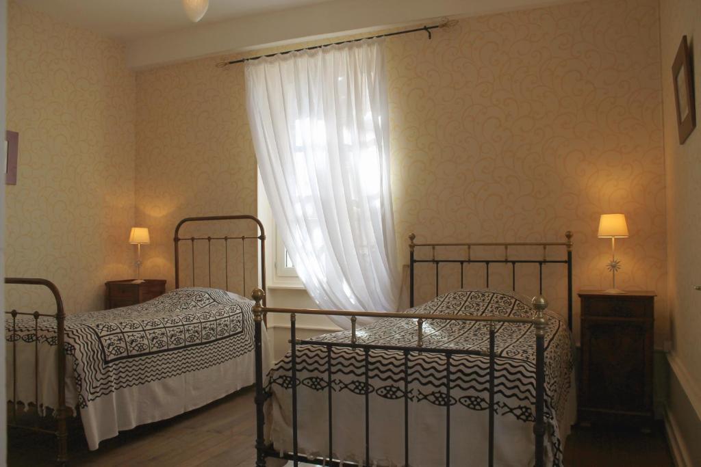 Chambres D'Hotes La Distillerie B&B Saint-Germain-du-Bois 部屋 写真